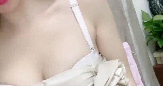 Asian Domestic Zone Self Filmed 07047