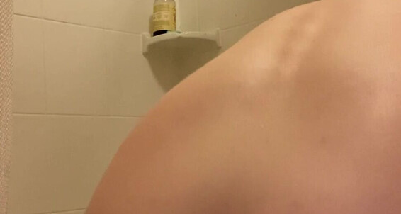 alicemarch-30-10-2020-1166847232-shower-with-me
